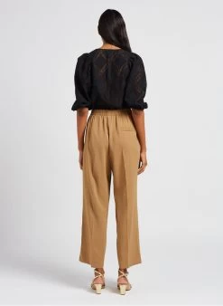 INNOCENTE - Top Met V-hals En Ajourmotiefje Met Borduursel | Zwart -Chic Verkoop 4034963