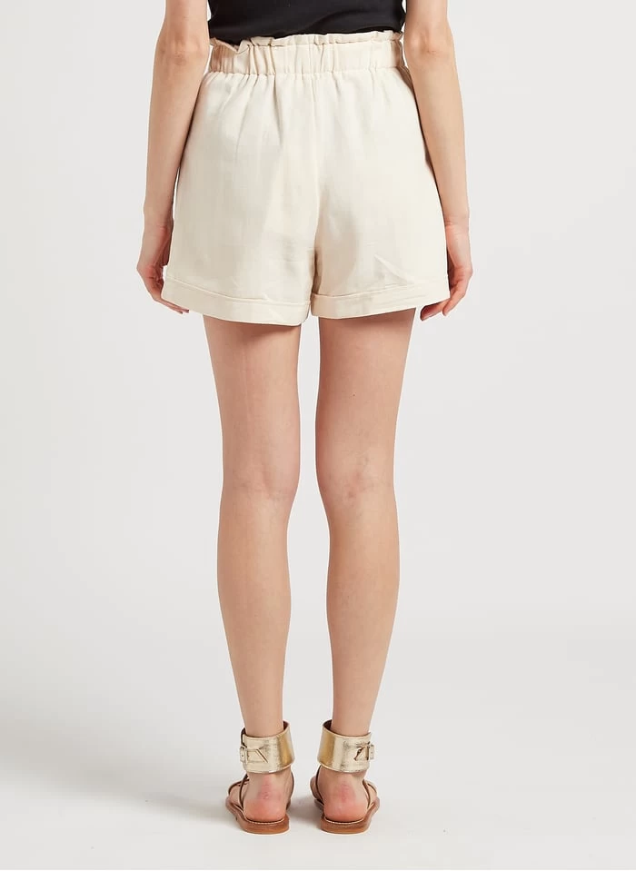 JEROME - Katoenen Short Met Fronsjes En Volants | Wit 4 JEROME - Katoenen Short Met Fronsjes En Volants | Wit - Afbeelding 2