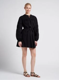 BERENICE RIVER - Korte, Katoenen Jurk Met Ronde Hals En Borduursel | Zwart -Chic Verkoop 4151062